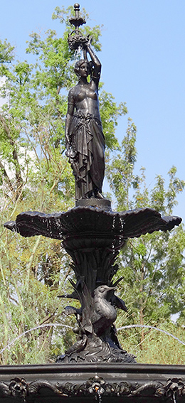 Fonte escultura