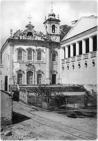 Pilar antigo